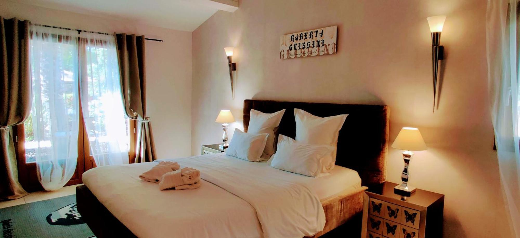 Maison Prestige Saint Tropez By Roberto Geissini กรีโมด์ ภายนอก รูปภาพ